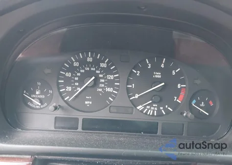 2003 BMW 525 I Automatic из США, поврежденный, VIN WBADT43483G026112